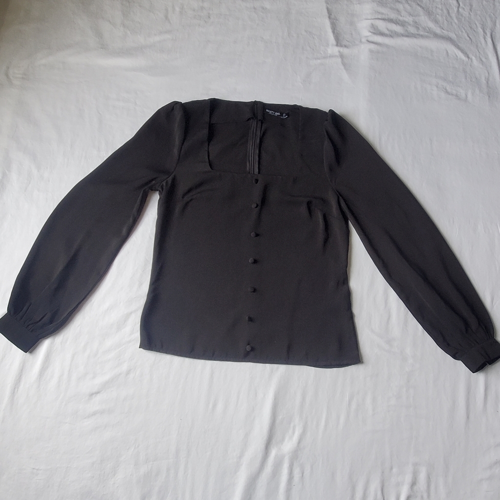 Long sleeve square neck blouse